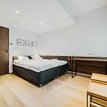 Lurich Residences شقة فندقية تالين