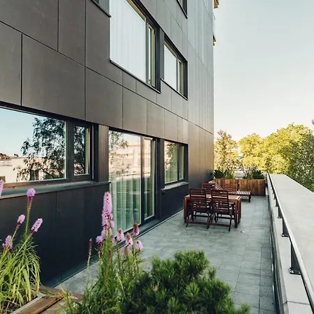 Lurich Residences Aparthotel