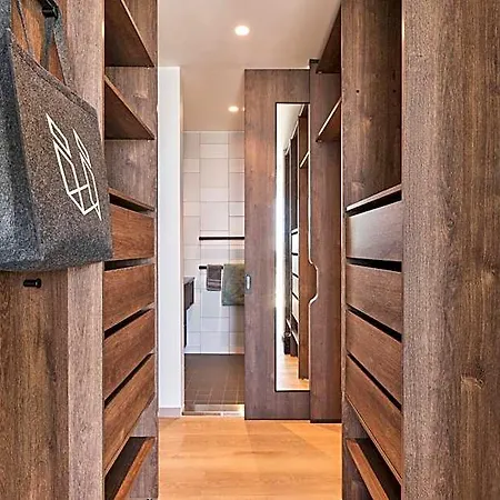 Lurich Residences شقة فندقية