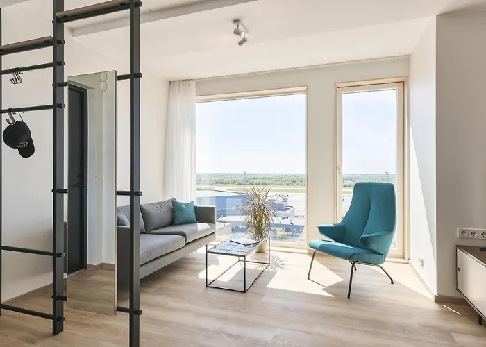 Ξενοδοχείο με διαμερίσματα Lurich Residences